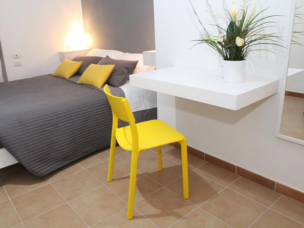 Bed and Breakfast Dormi A Roma Экстерьер фото