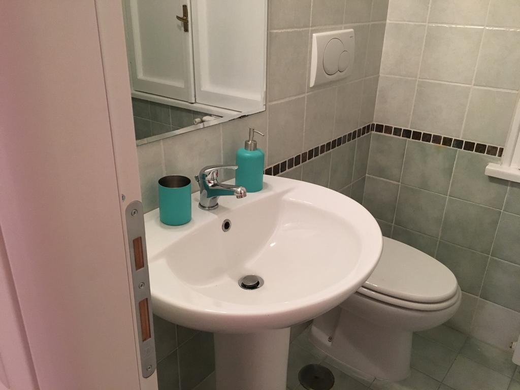 Bed and Breakfast Dormi A Roma Экстерьер фото