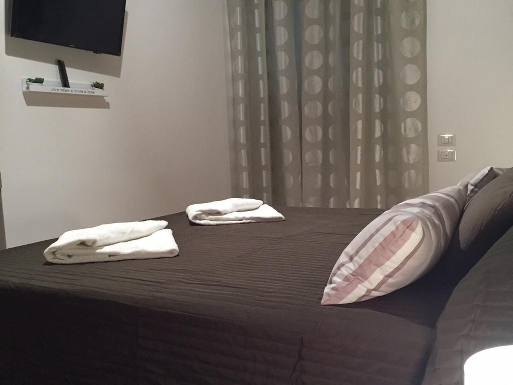 Bed and Breakfast Dormi A Roma Номер фото