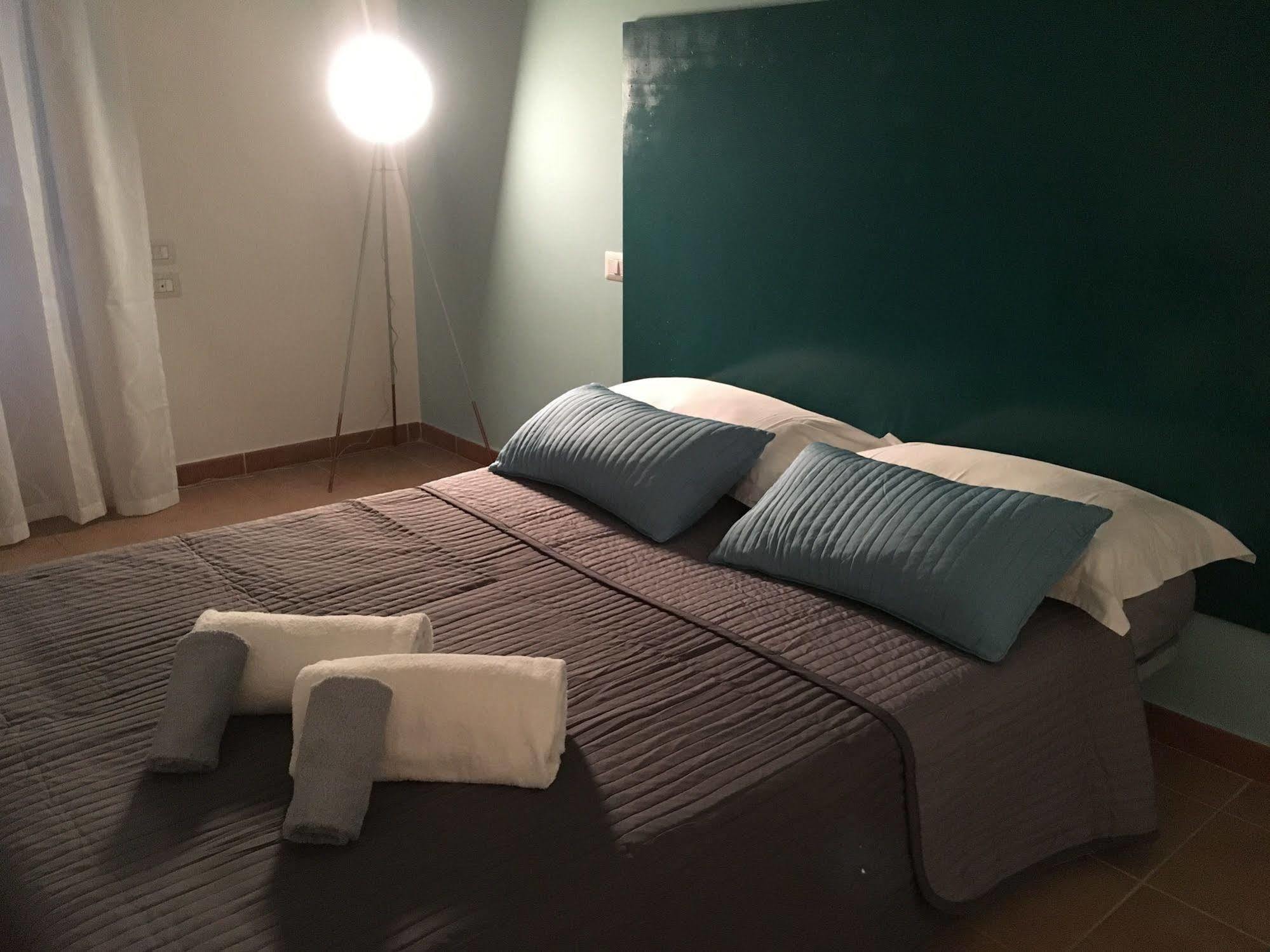 Bed and Breakfast Dormi A Roma Экстерьер фото