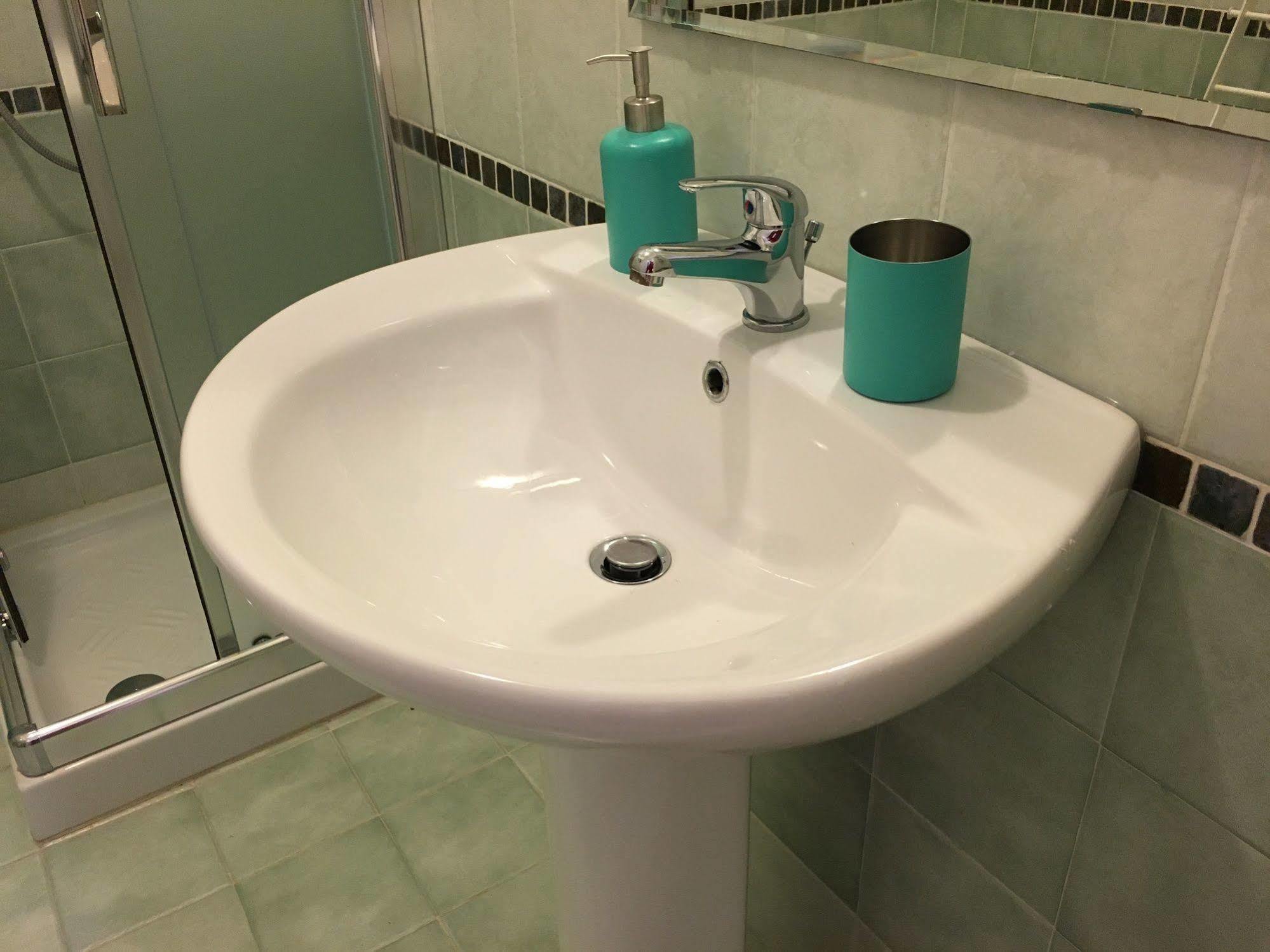 Bed and Breakfast Dormi A Roma Экстерьер фото