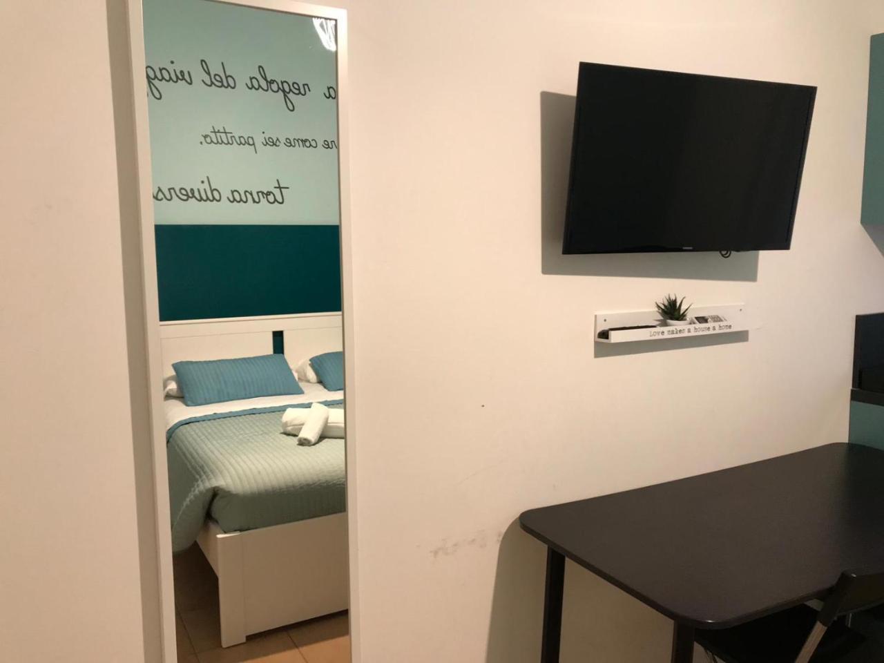 Bed and Breakfast Dormi A Roma Экстерьер фото